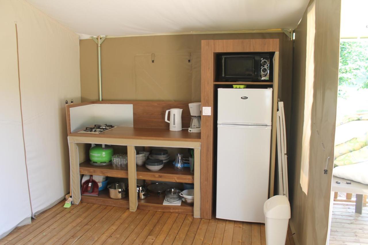 Camping Onlycamp Pierre & Sources Volvic Exterior foto